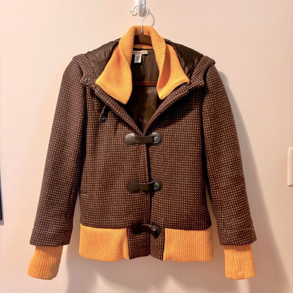 ALICE + OLIVIA Brown Dot & Yellow Trim Toggle Hooded Duffle Coat | Small
